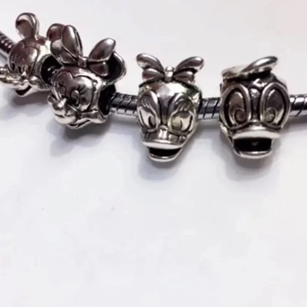 Mickey Minnie Donald Daisy Charm Set Fits Pandora